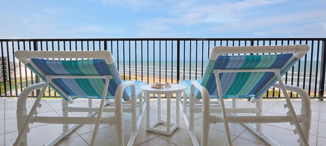LUXURIOUS, REMODELED, SPACIOUS PENTHOUSE CONDO WITH AWESOME BEACH VIEWS! in South Padre Island