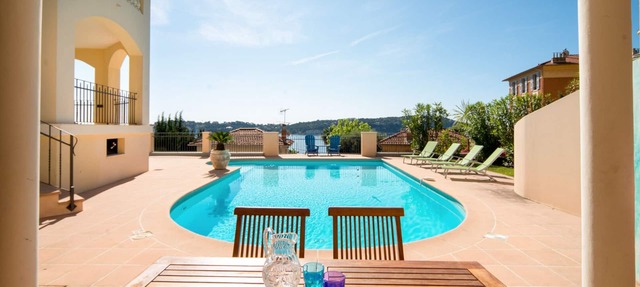 LUXURY APARTMENT.POOL SEA VIEW.FRENCH RIVIERA.Air.C. La Nonete 2 in Villefranche-Sur-Mer