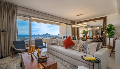 Luxury Condo with Ocean View, Balcony, and Pool in Cabo San Lucas