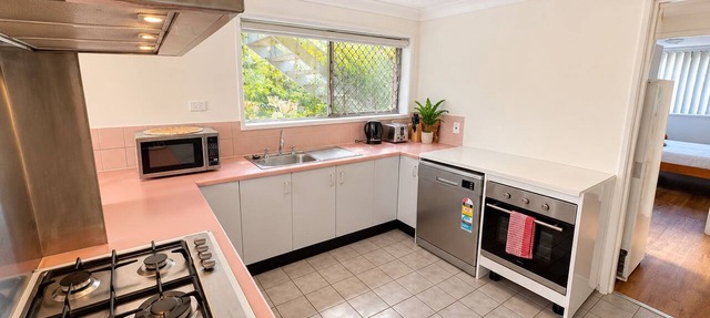 Manly Bayside Retreat 3BR 2BA Free Parking in Manly