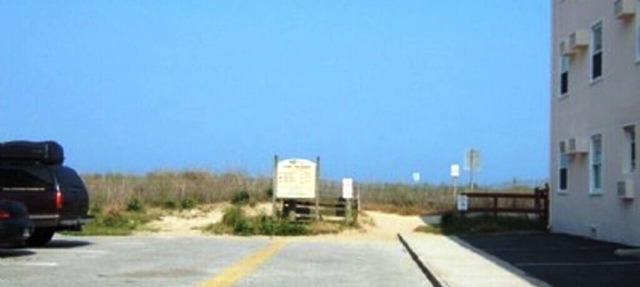 Mid Town OceanSide/Block 46th St. Sleeps 5 Location, Location, Location! in Ocean City
