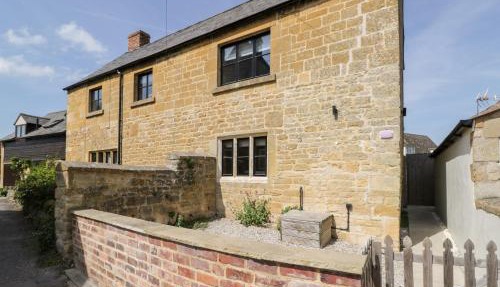 Millbank Cottage in Mickleton
