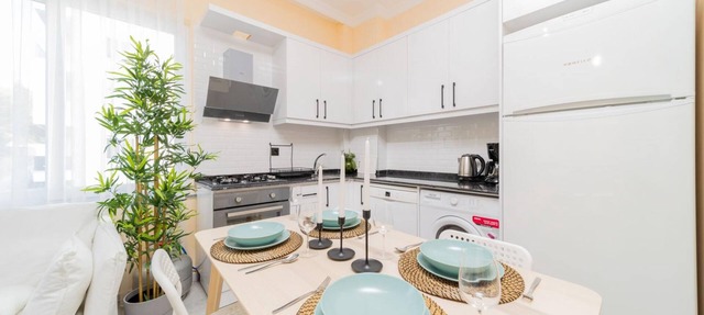Modern Flat with Shared Pool and Balcony in Alanya in Alanya