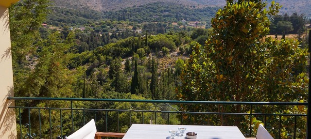 Myrtos Cottages Kalliope in Divarata