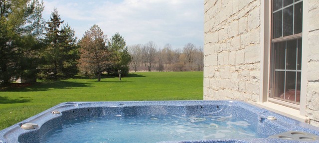 Odessa and Wilton Home in Loyalist