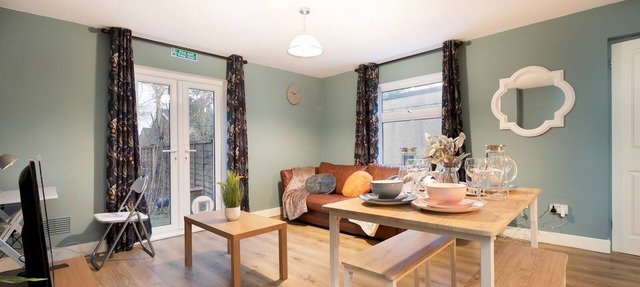 Pass the Keys | Stylish Flat with Free Parking in Reading