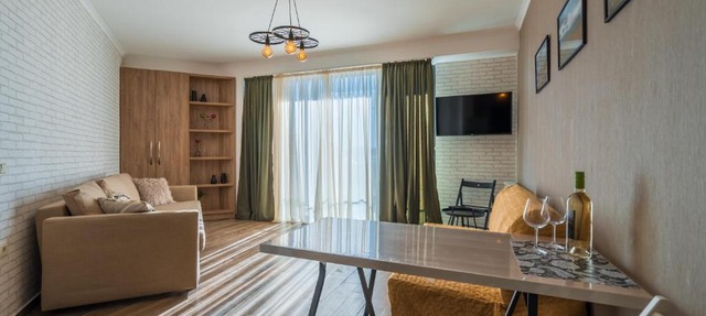 Perfect location! Magnificent view! Extra bedroom apartment! in Gudauri