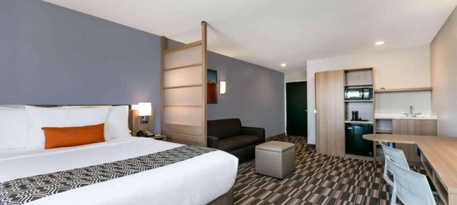 Permian Studio Apartments in Monahans