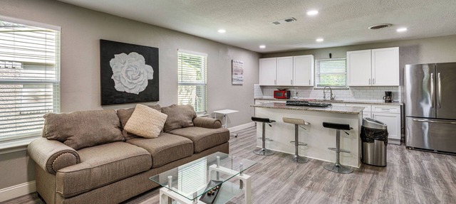 Pet-Friendly Home Near Dallas w/Private Backyard in Mesquite