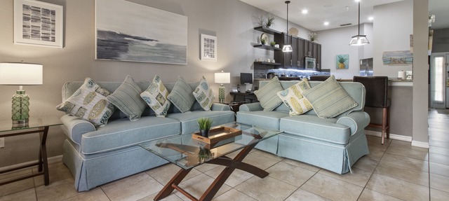 Platinum Updated Modern 2BR at Bahama Bay – 15 Min to Disney in Davenport