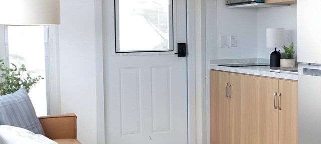 Private Duplex with Twin and Full Bunk Bed, Kitchenette and Private Bath in Pecos