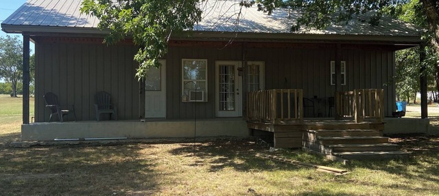 Quaint, handicap accessible house in serene Lehigh, classified as a ghost town. in Lehigh