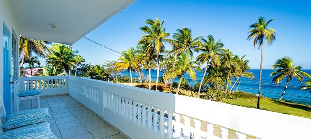 Rincon Beach House @ Sandy Beach in Puntas