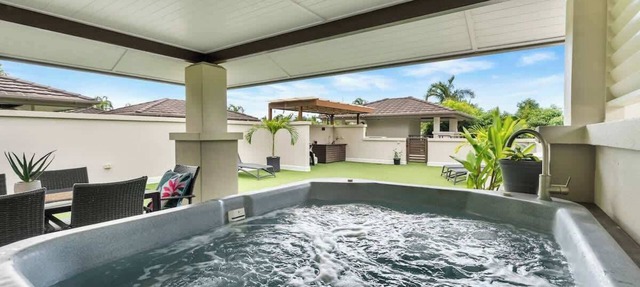 Rooftop Tranquility at Stunning Temple Resort in Craiglie