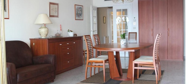 Sea View Apartment in Nice