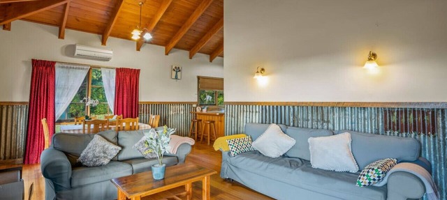 StayAU 2BR Serene Lakeside Haven in Badger Creek