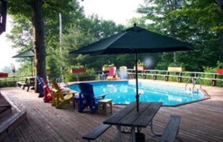 Stouffermill Bed & Breakfast in Algonquin Highlands