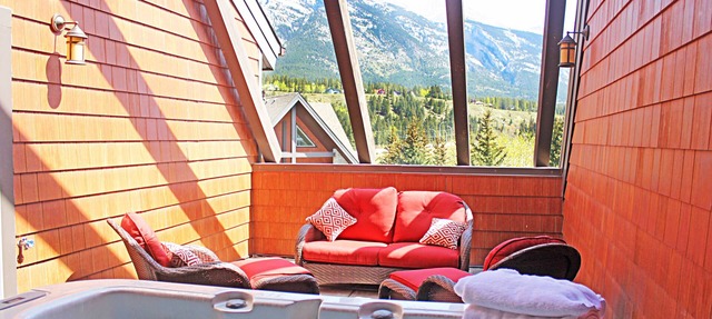 Stunning Penthouse Suite in Canmore