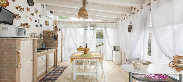 Suite Mamj by BarbarHouse in Torre Lapillo