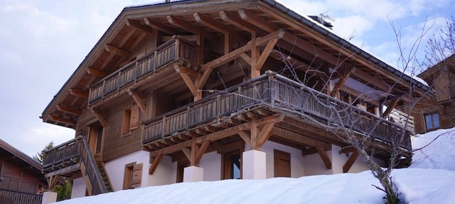Superb chalet in Megève, 5CH, 4 bathrooms, close to center and ski lifts in Megève