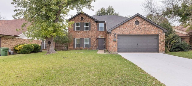 TCH - Spacious 5bd/2.5ba in Grapevine w/Workspace in Grapevine