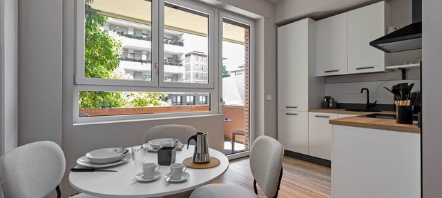The Basic Studio Apartment with Balcony in Bergamo in Bergamo