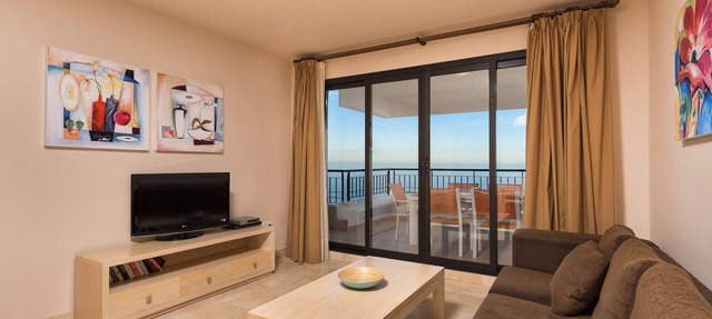 Unique 2 bedrooms apartment with front sea views in Torrox