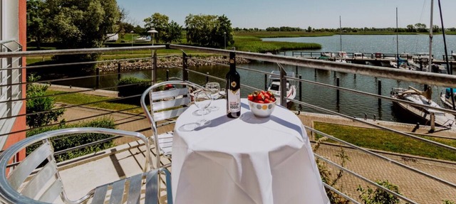 Vacation Apartment Right at the Marina - Apt. 5 in Puddemin
