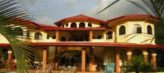 Villa Los Aires Costa Rica in Caña Blanca