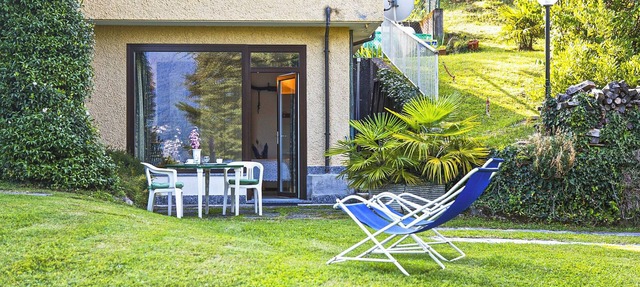 Villa Panorama No. 3 by Lago Reisen in Porto Valtravaglia