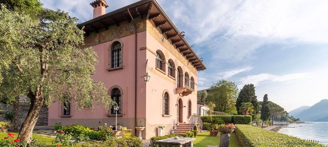 Villa Schlosser Lake Front & Private Pool in Malcesine