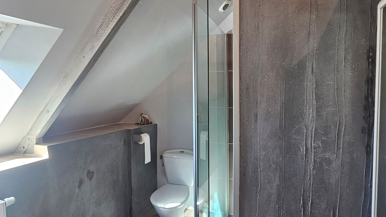 Photo of Bathroom in Theix-Noyalo