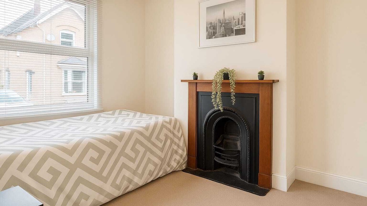 Photo of Bedroom in Reading