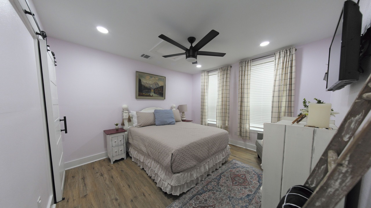 Photo of Bedroom in Dickinson