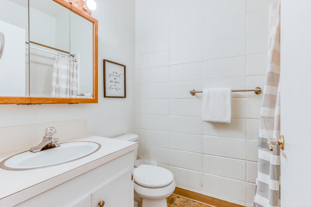 Photo of Bathroom in Sunriver