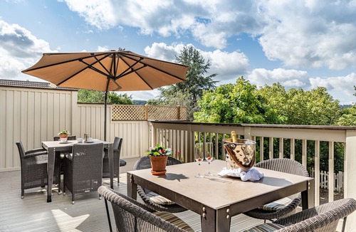 Box Bed & Breakfast | Lorne House
