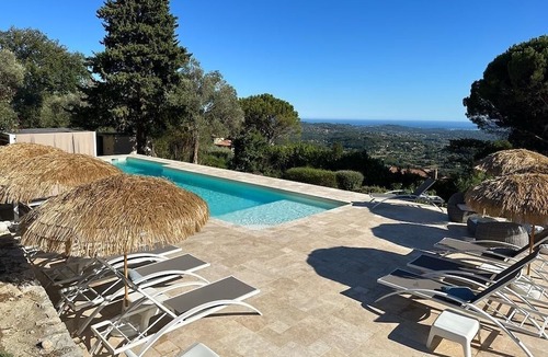 Magagnosc Condo | Grand Gîte 7 Personnes Avec Accès Piscine Partagée
