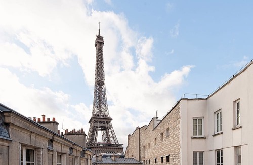 Quartier du Gros-Caillou Apartment | Wow Eiffel Tower View, Unbelievably Elegant & Spacious
