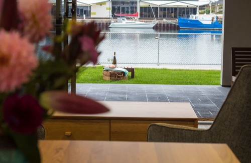 Ulverstone Apartment | Ulverstone Waterfront Apartments
