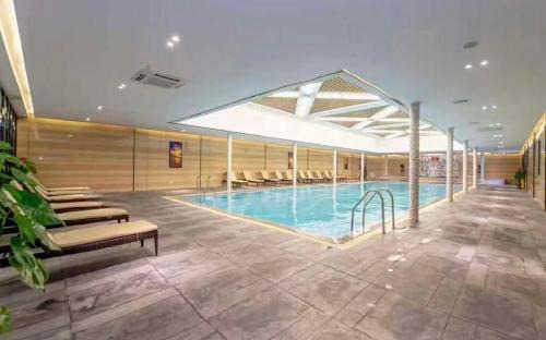 Guangzhou Hotel | Guangzhou Huanzhi Meiju Hotel (Financial City Keyun Road Metro Station)