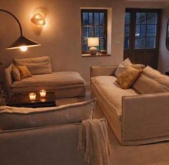 Conjux Villa | Le Victoria - Cottage 4 étoiles avec Sauna au bord du lac du Bourget