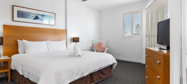 Resort on the Beach 2214 15 with resort Pool in KINGSCLIFF