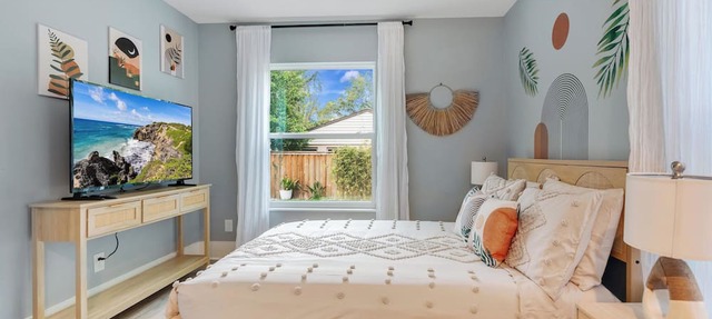 5★ SODO Home, Guest Fave,PetsOk, Game Room, BBQ, Fire Pit,Netflix, Popcorn Maker in Orlando