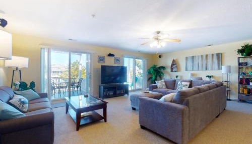 Seaside - Silver Lining 202B in Virginia Beach