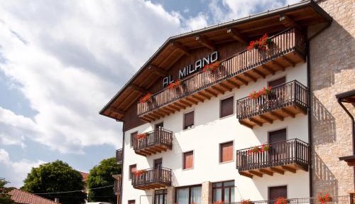 Albergo Milano in Bossico